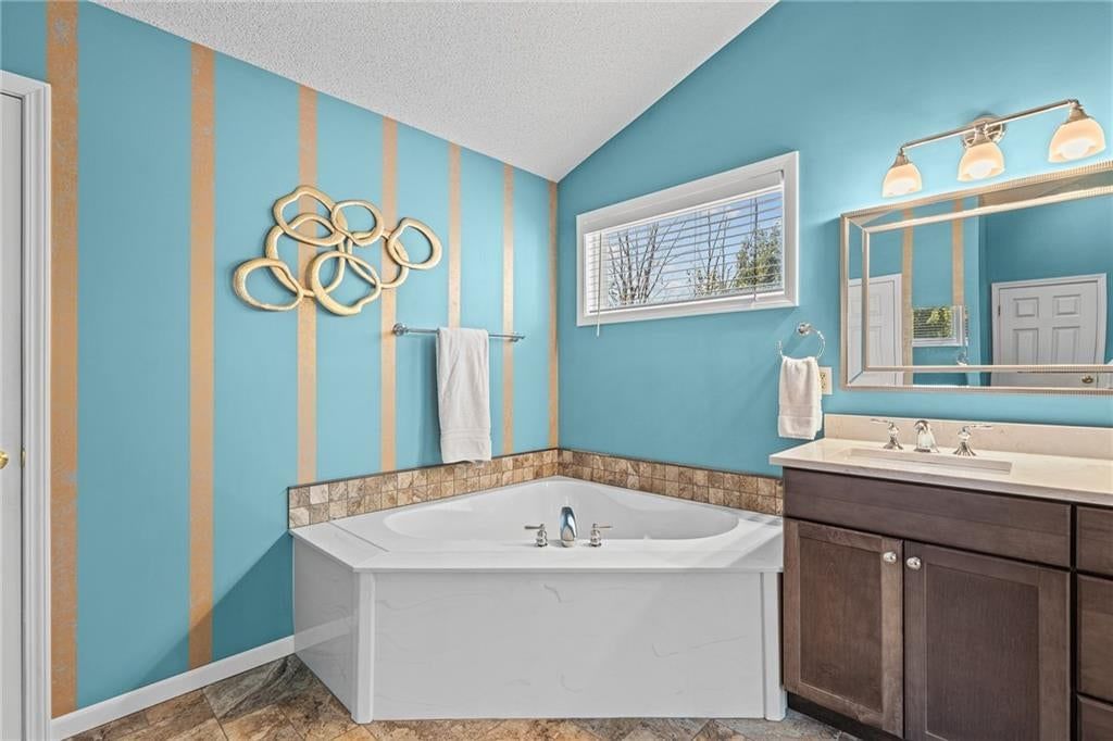 15182 W 158th Terrace — photo 30