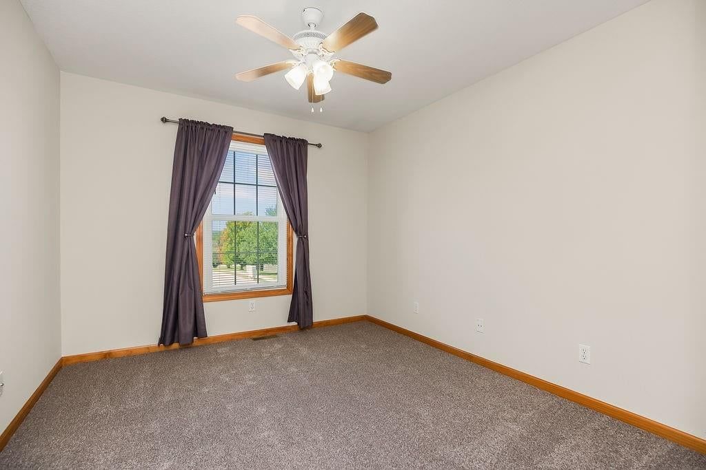 4401 Broadway Terrace — photo 22