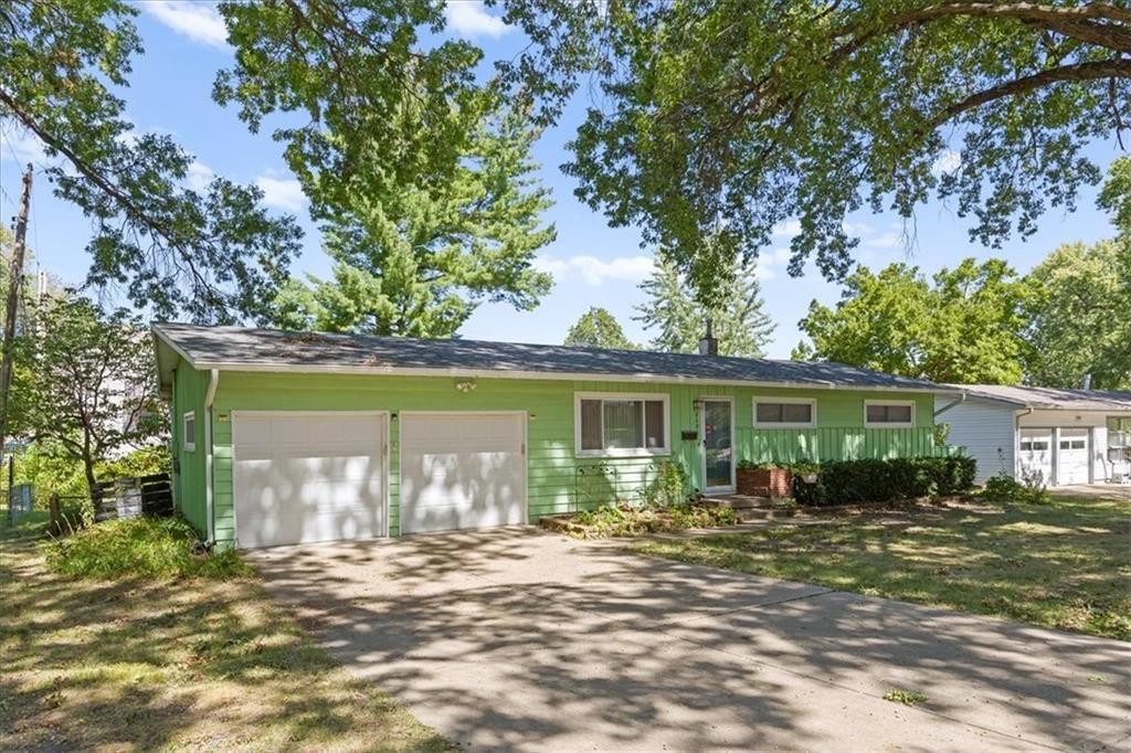 6404 W 76 Street — photo 3