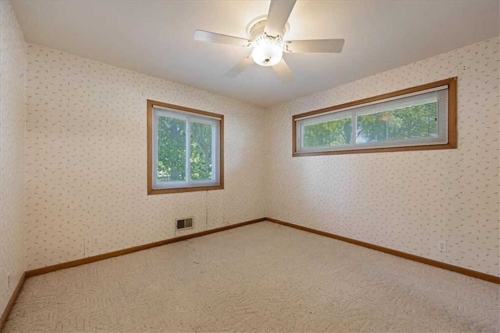 6404 W 76 Street — photo 19