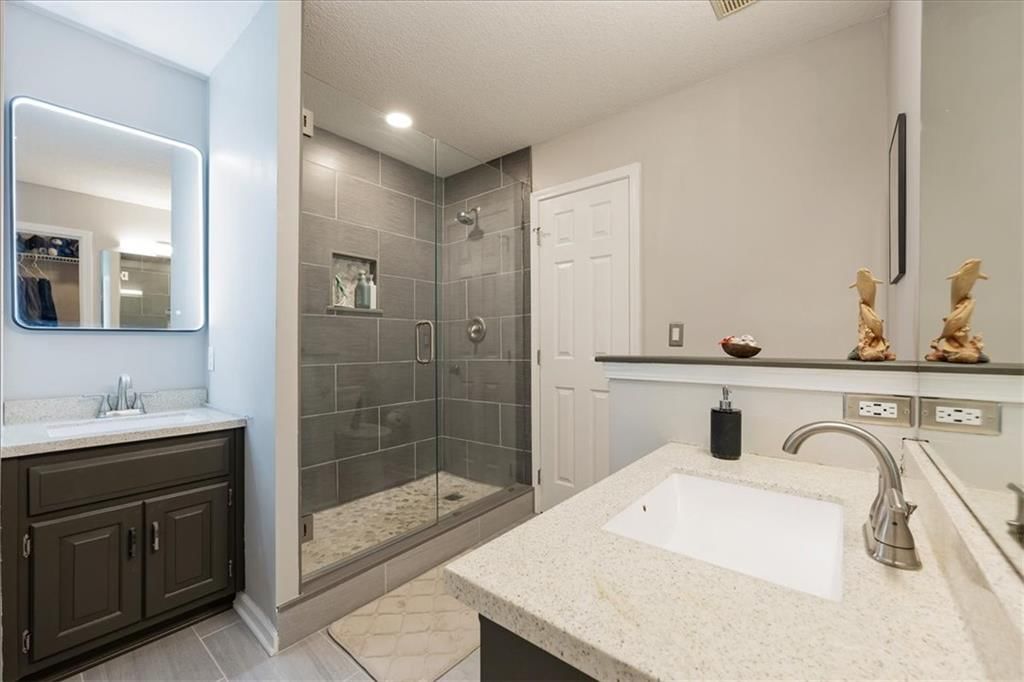 7725 Breckenridge Avenue — photo 21