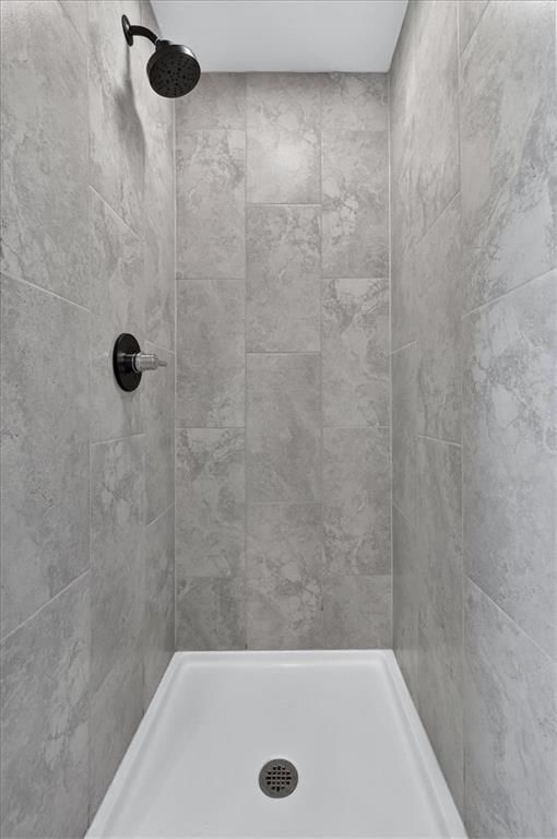 Photo 37 of 55 - 3649 S Park Avenue, Independence, MO 64052