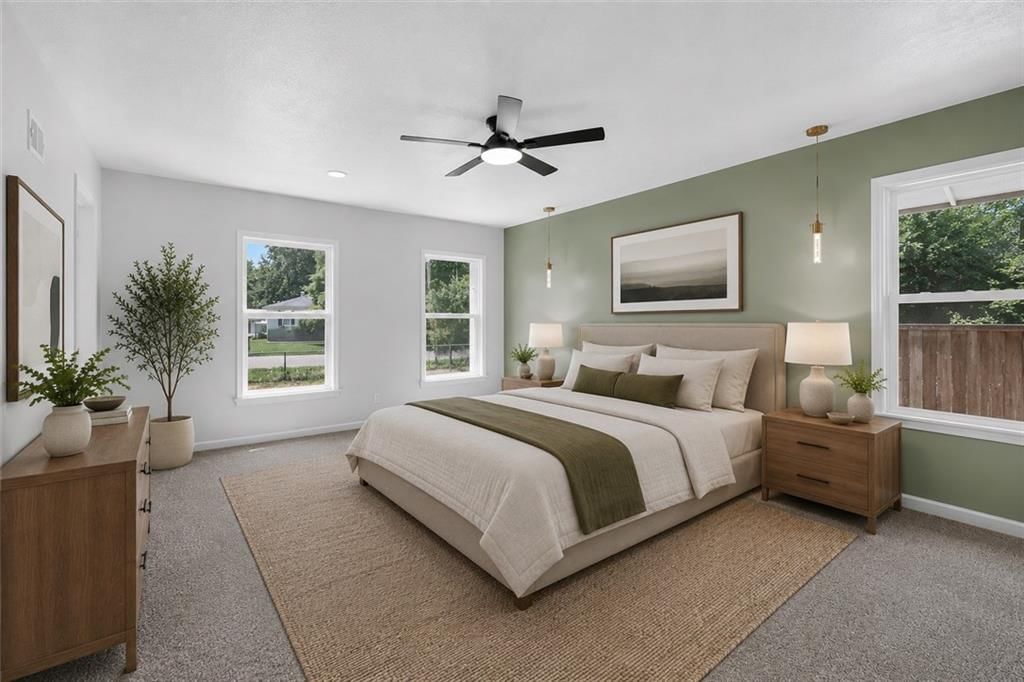 Photo 23 of 55 - 3649 S Park Avenue, Independence, MO 64052