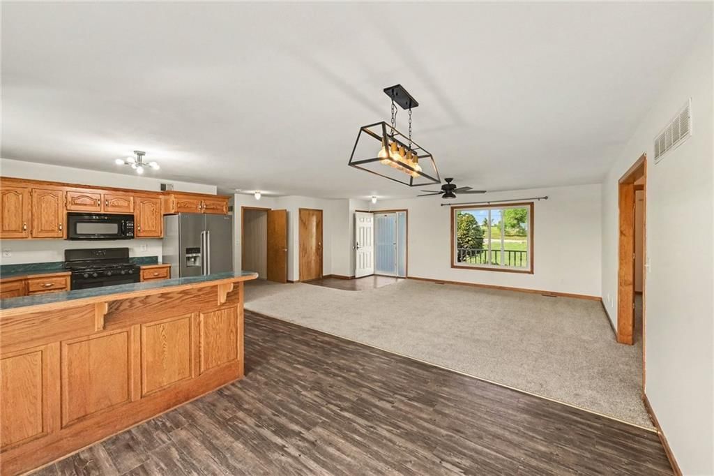 21051 Hemphill Road — photo 13