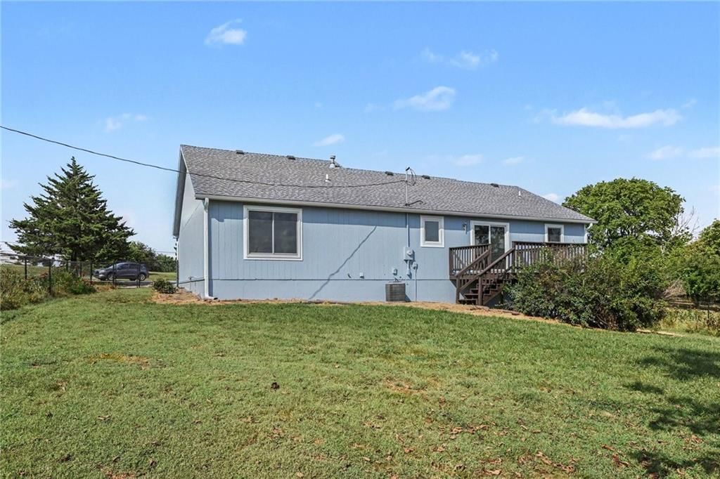 21051 Hemphill Road — photo 35