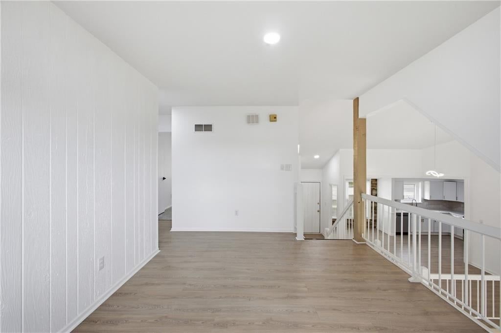 14906 W 89th Street — photo 14
