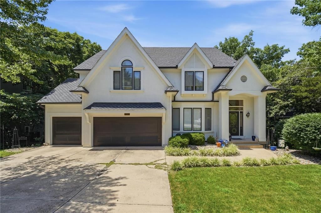 10340 S Hollis Lane, Olathe, KS: listing photo 2