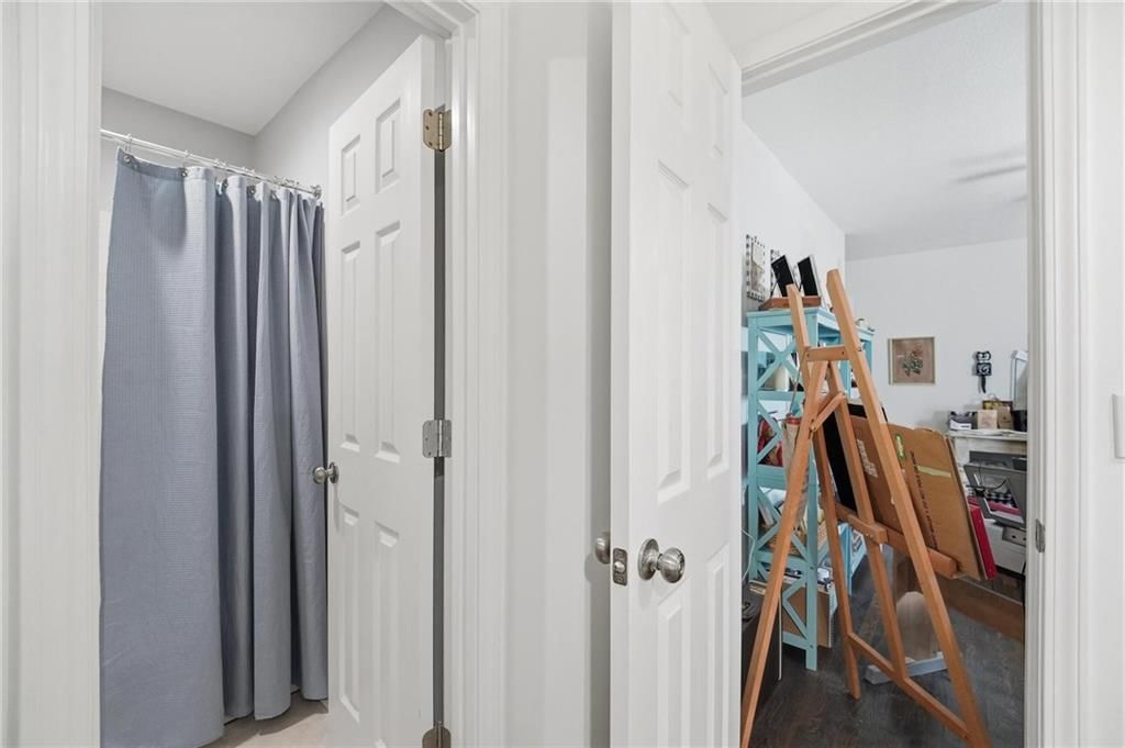 Photo 46 of 77 - 10340 S Hollis Lane, Olathe, KS 66061