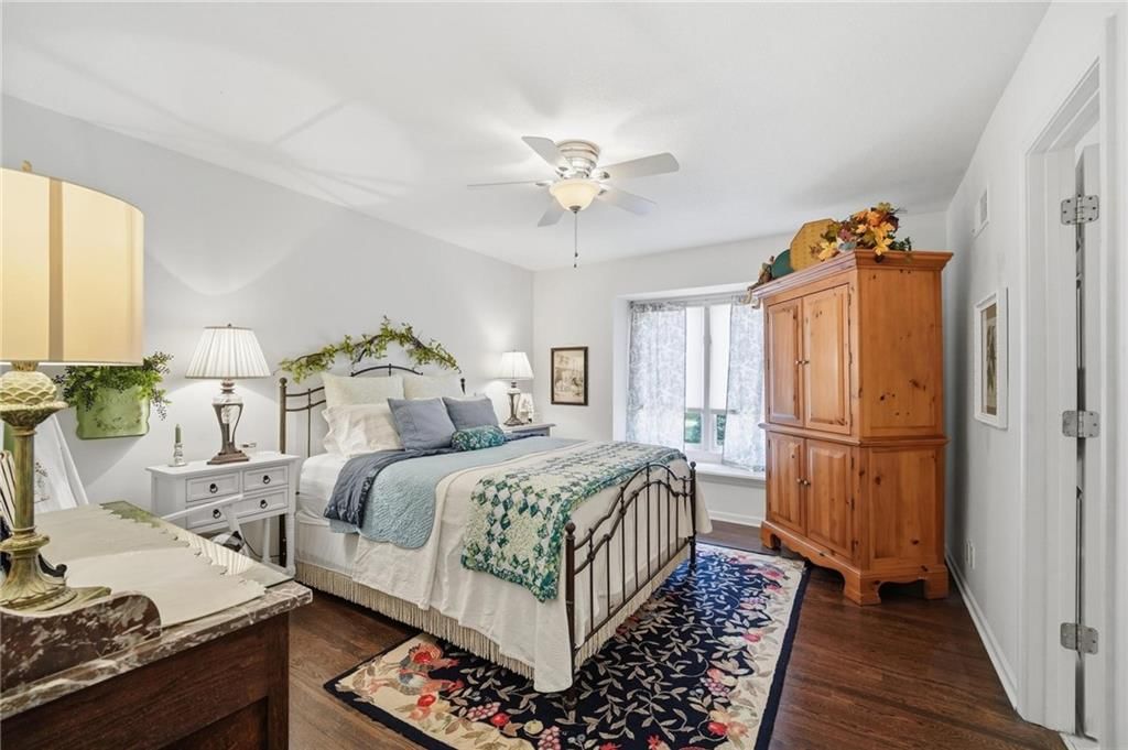 Photo 48 of 77 - 10340 S Hollis Lane, Olathe, KS 66061