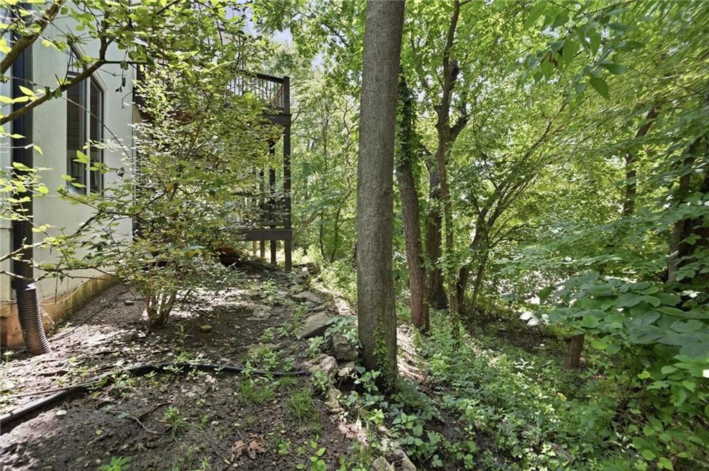 Photo 72 of 77 - 10340 S Hollis Lane, Olathe, KS 66061