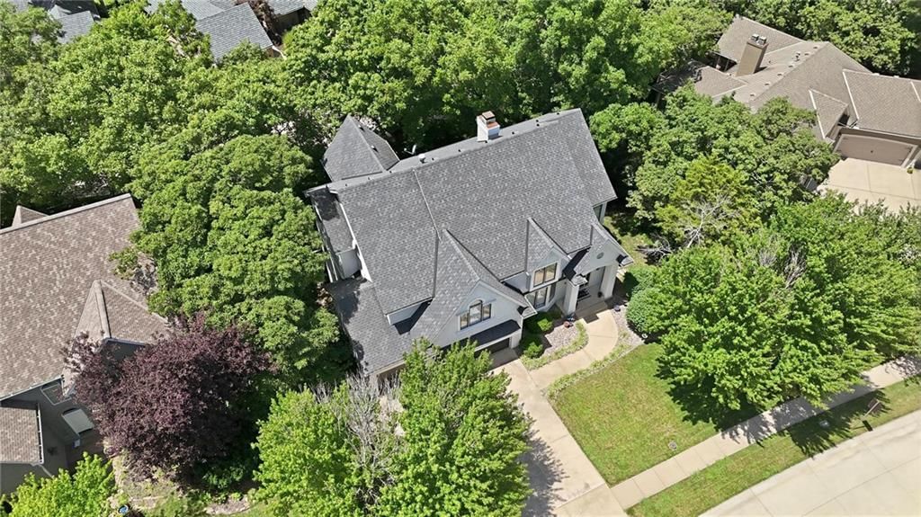 Photo 73 of 77 - 10340 S Hollis Lane, Olathe, KS 66061