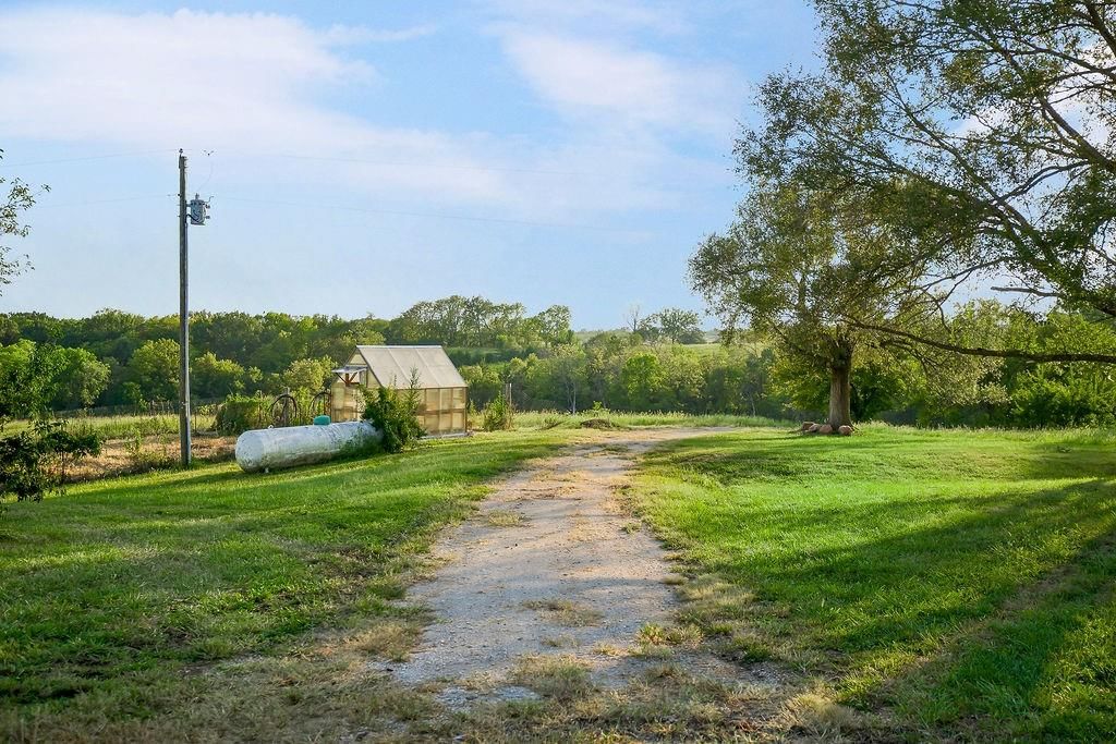 5318 SW McCulloch Road — photo 48