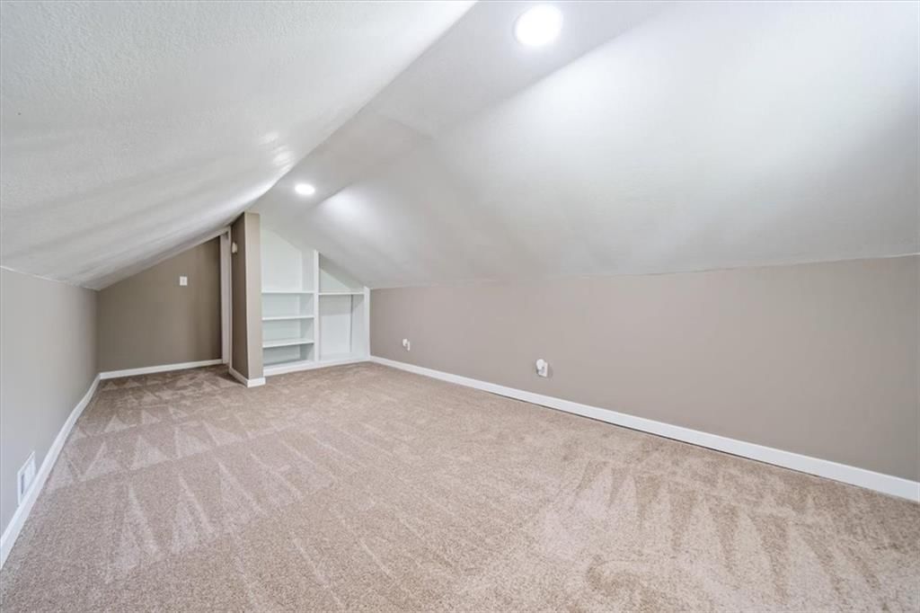103 N Wilson Street — photo 21