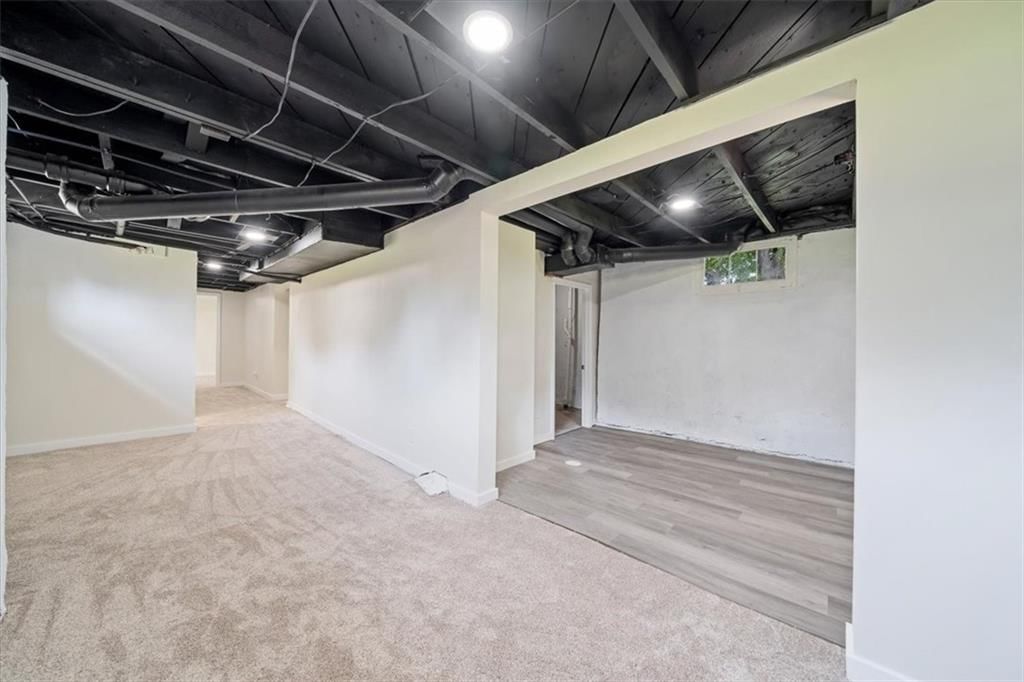 103 N Wilson Street — photo 25
