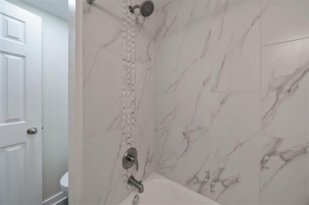 103 N Wilson Street — photo 31