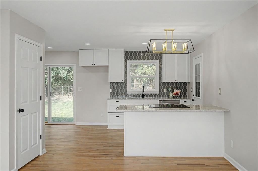 6732 N Madison Avenue — photo 3