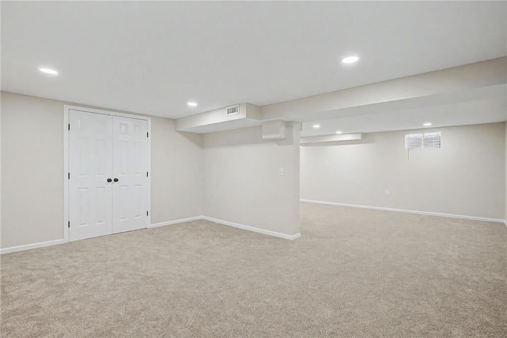 6732 N Madison Avenue — photo 8