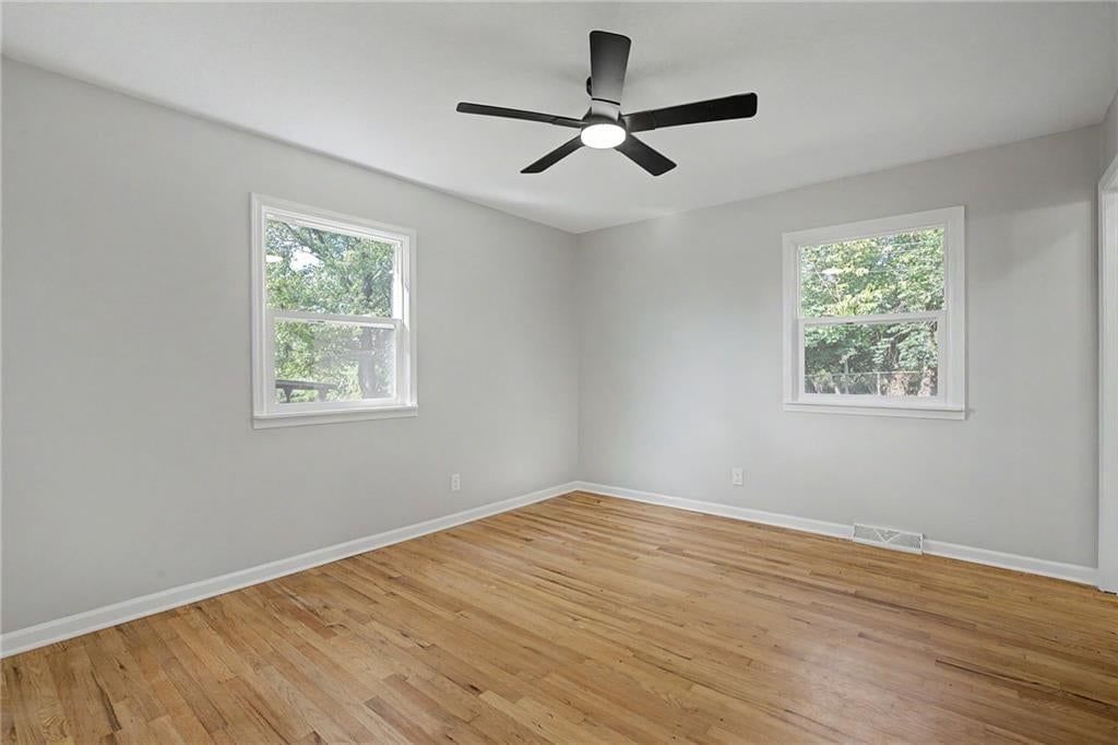 6732 N Madison Avenue — photo 10