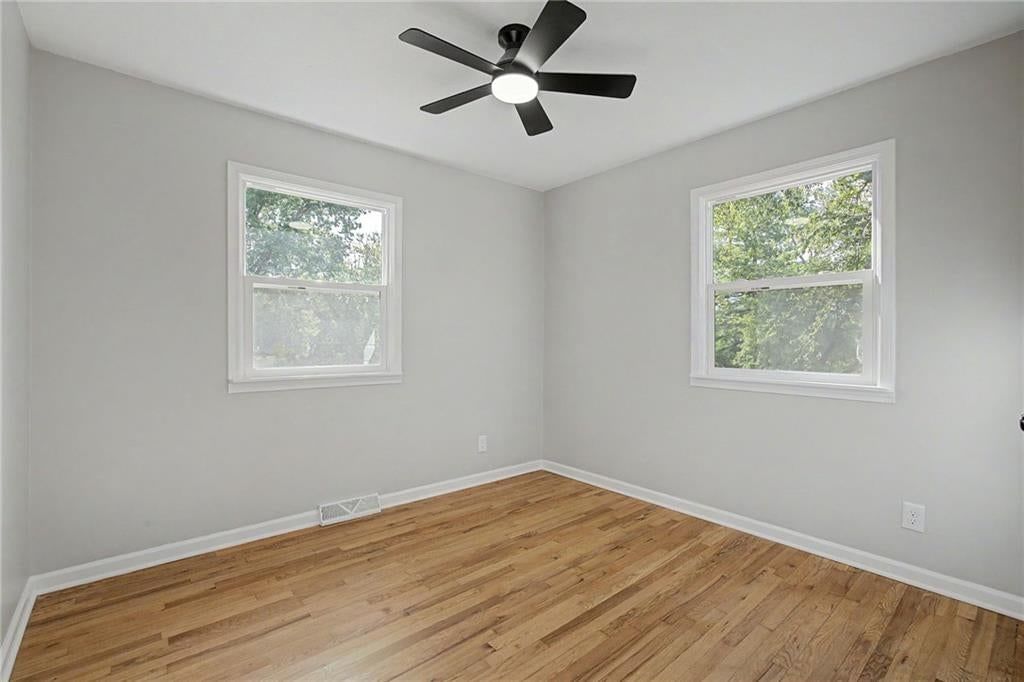 6732 N Madison Avenue — photo 17