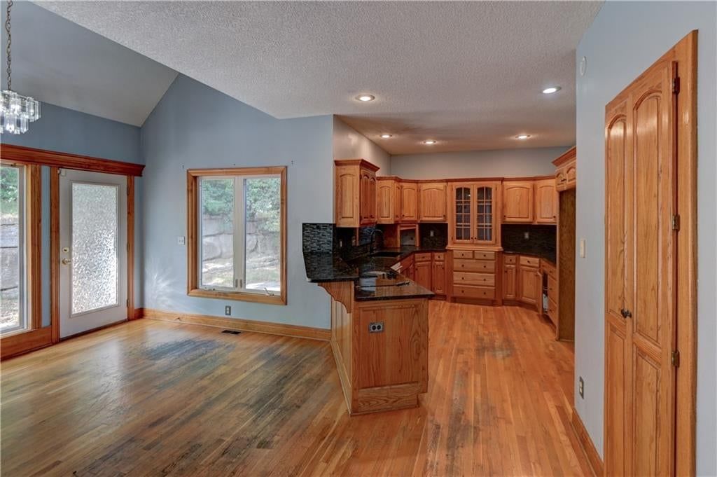 6826 N Charleston Drive — photo 26