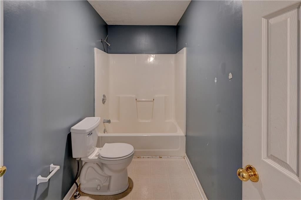 6826 N Charleston Drive — photo 45