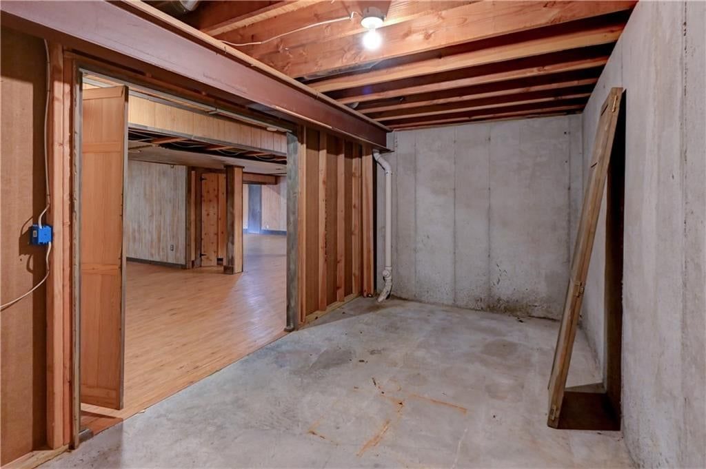6826 N Charleston Drive — photo 60