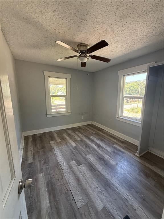 7001 S Benton Avenue — photo 7