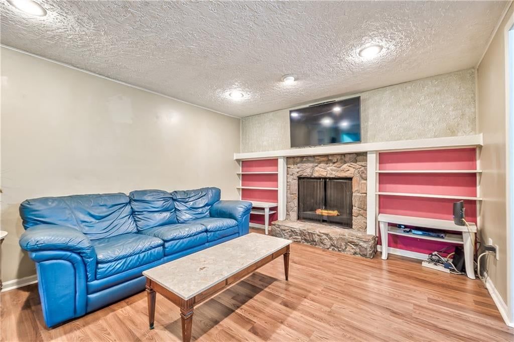 14017 Stillwell Street — photo 21