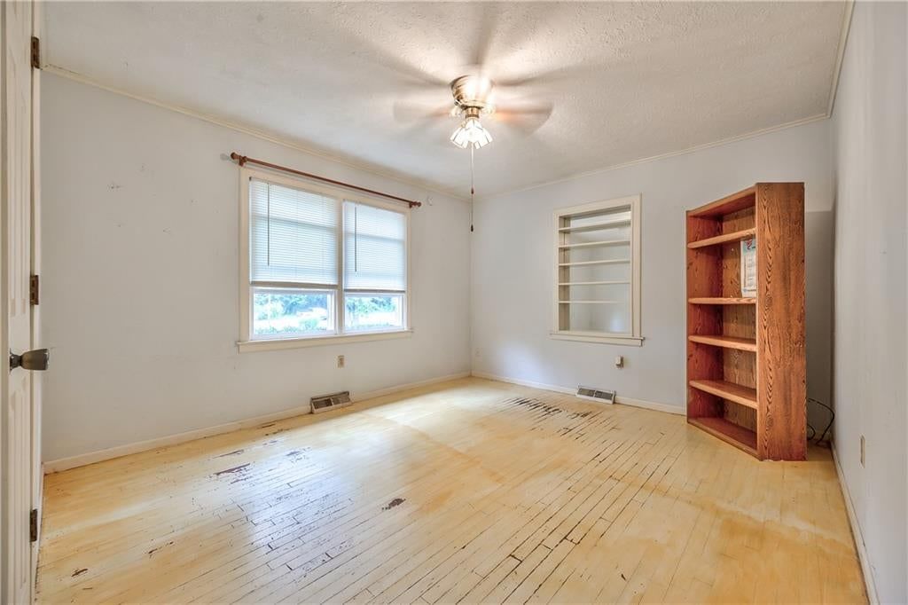 14017 Stillwell Street — photo 27