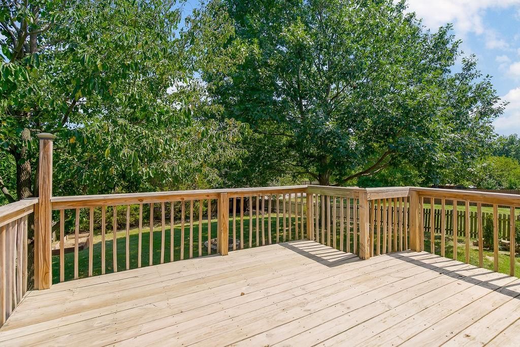 Photo 27 of 31, 11101 N LEWIS Avenue, Kansas City, MO 64157