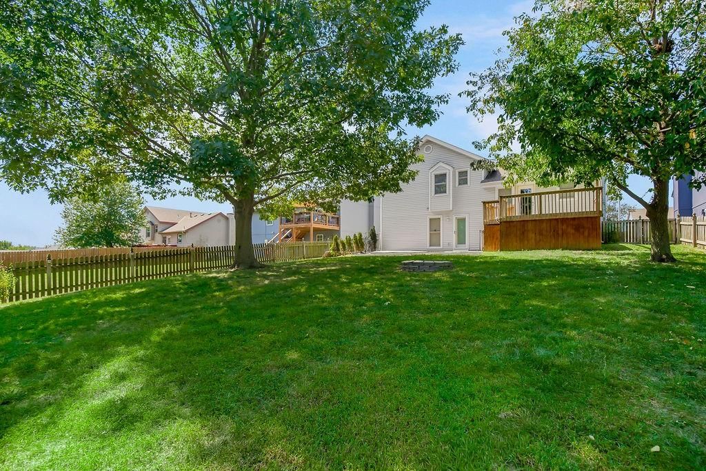 Photo 30 of 31 - 11101 N LEWIS Avenue, Kansas City, MO 64157