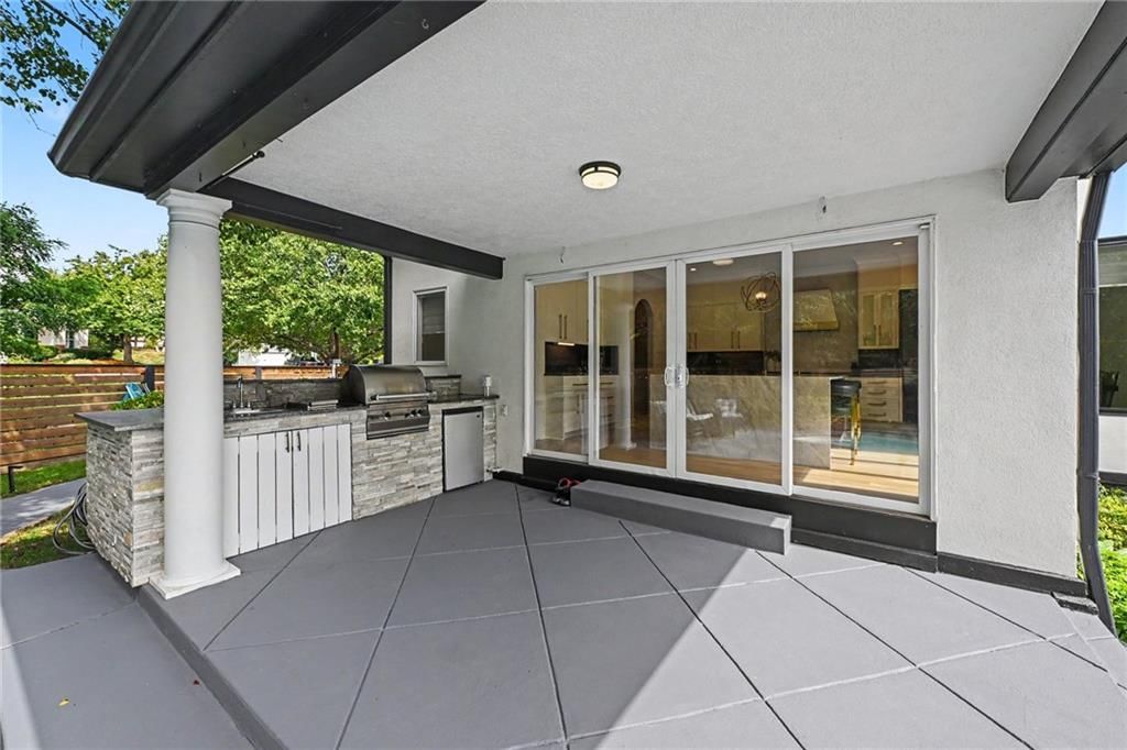 Photo 23 of 39 - 5346 W 123RD Street, Overland Park, KS 66209