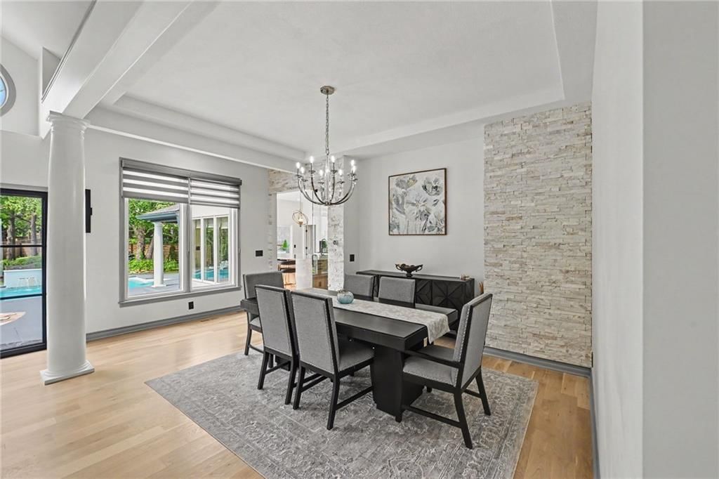 Photo 11 of 39 - 5346 W 123RD Street, Overland Park, KS 66209