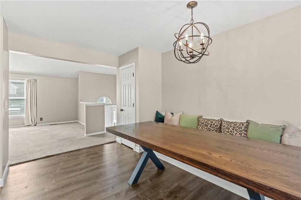 21812 S Vine Street — photo 8