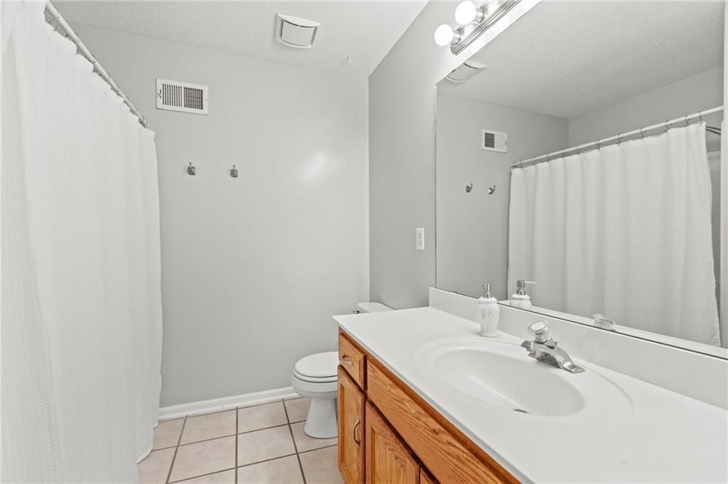 21812 S Vine Street — photo 14