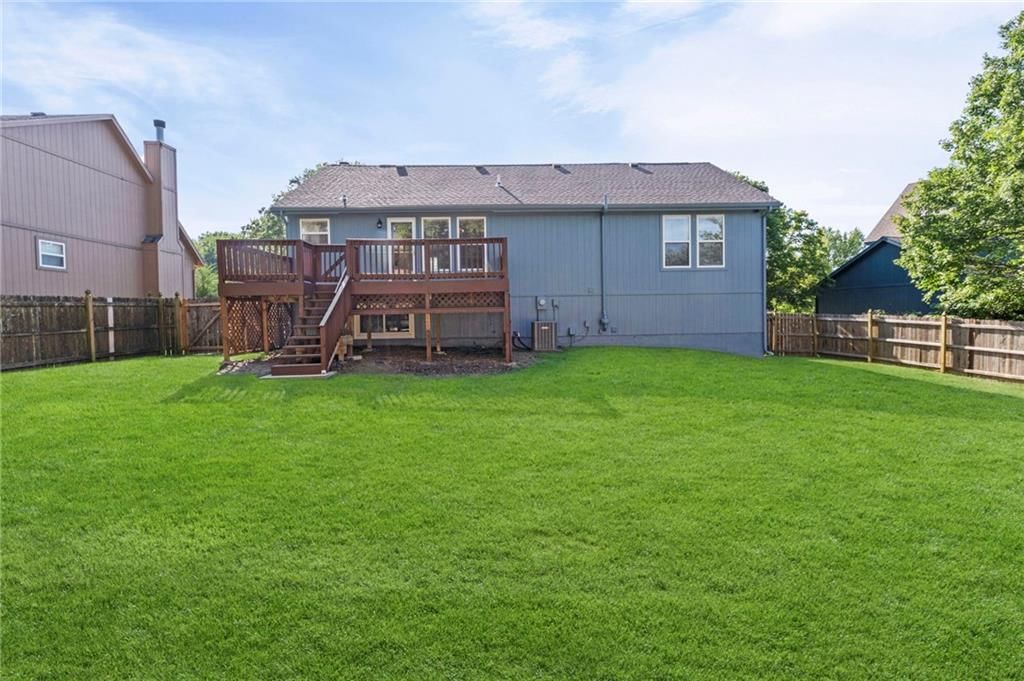 21812 S Vine Street — photo 31
