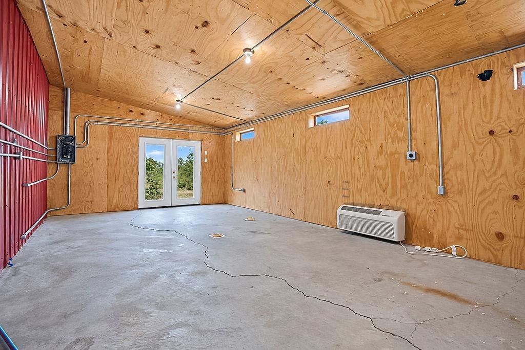 Photo 47 of 54 - 11395 Gardner Road, Olathe, KS 66061