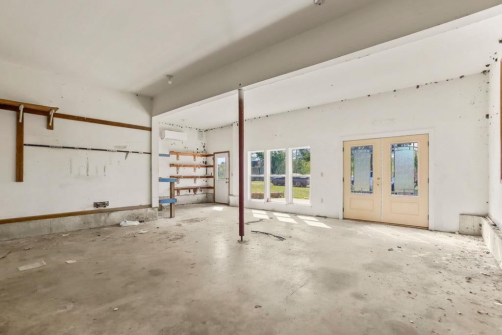 Photo 38 of 54 - 11395 Gardner Road, Olathe, KS 66061