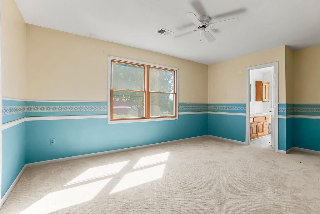 Photo 29 of 54, 11395 Gardner Road, Olathe, KS 66061