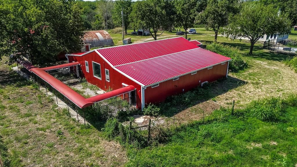 Photo 11 of 54 - 11395 Gardner Road, Olathe, KS 66061