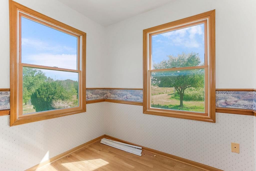 Photo 26 of 54 - 11395 Gardner Road, Olathe, KS 66061