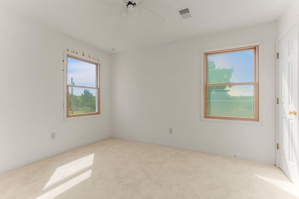 Photo 34 of 54, 11395 Gardner Road, Olathe, KS 66061