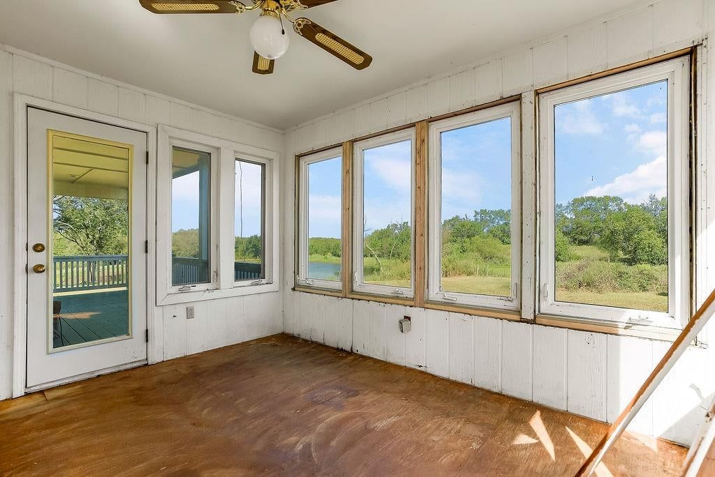 Photo 40 of 54 - 11395 Gardner Road, Olathe, KS 66061