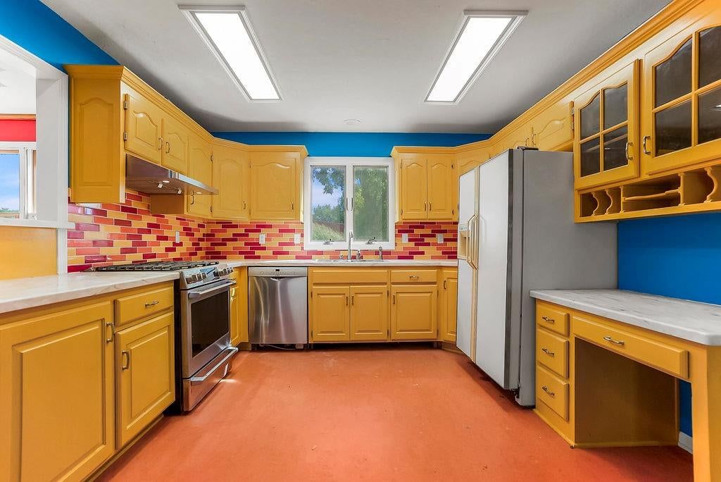 Photo 18 of 54 - 11395 Gardner Road, Olathe, KS 66061