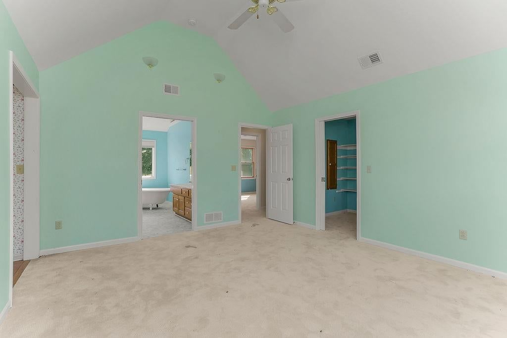 Photo 25 of 54, 11395 Gardner Road, Olathe, KS 66061