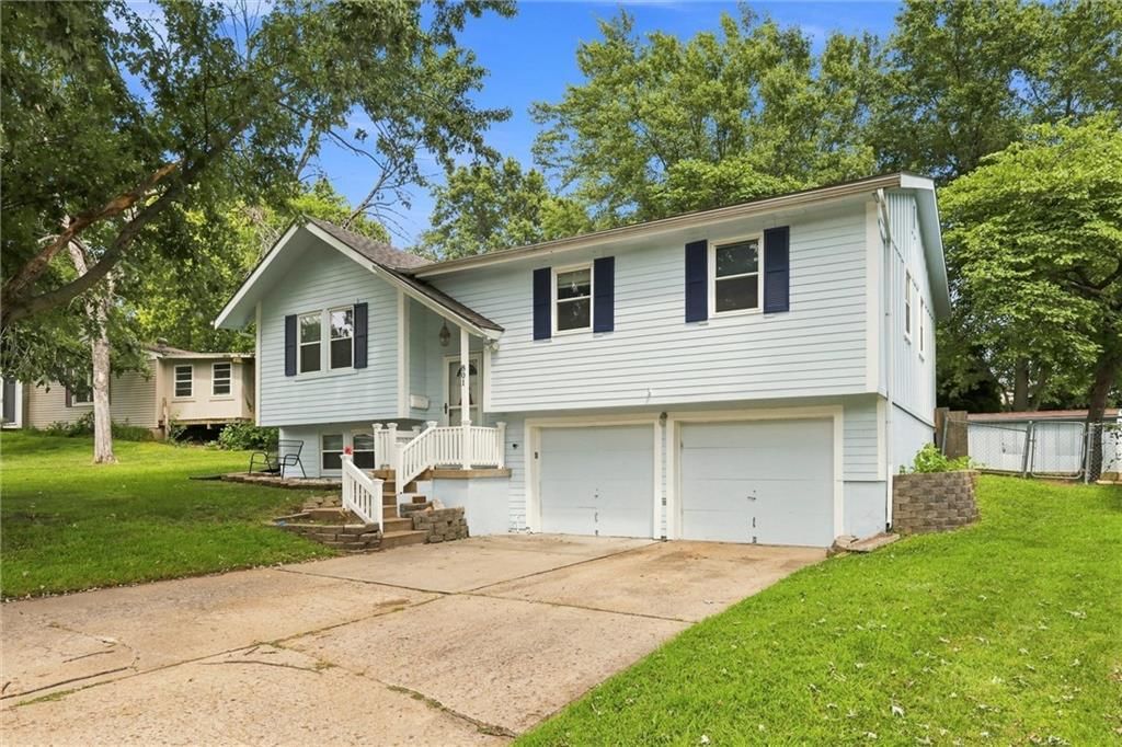 801 Mulberry Street, Belton, MO: listing photo 3