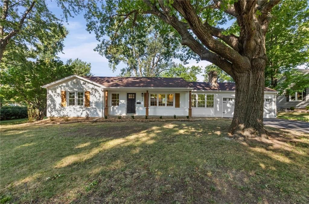 5644 Barkley Street — photo 2