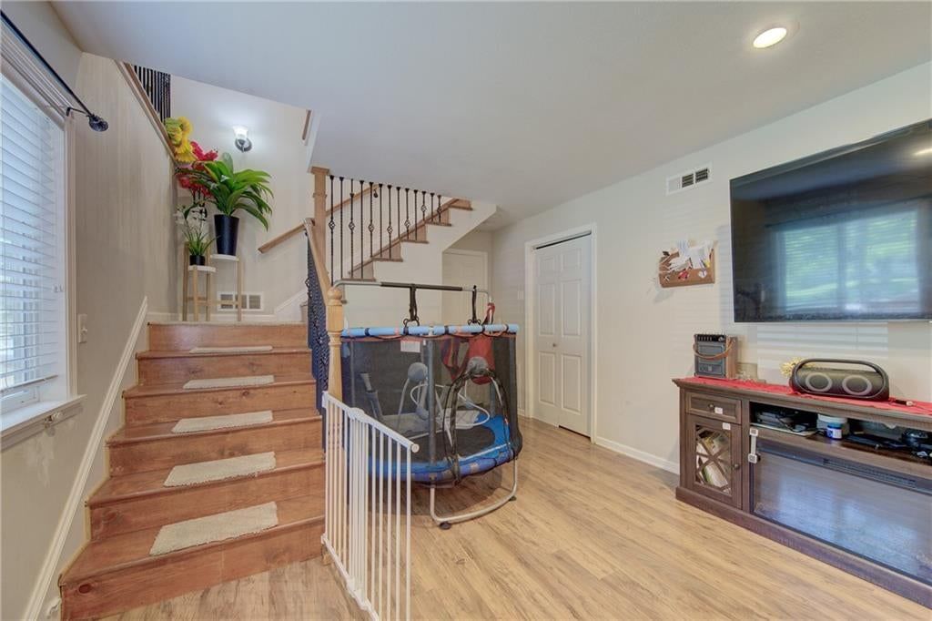 11424 Palmer Avenue — photo 9