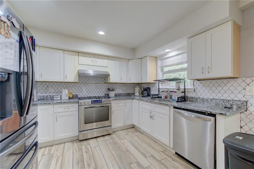 11424 Palmer Avenue — photo 11