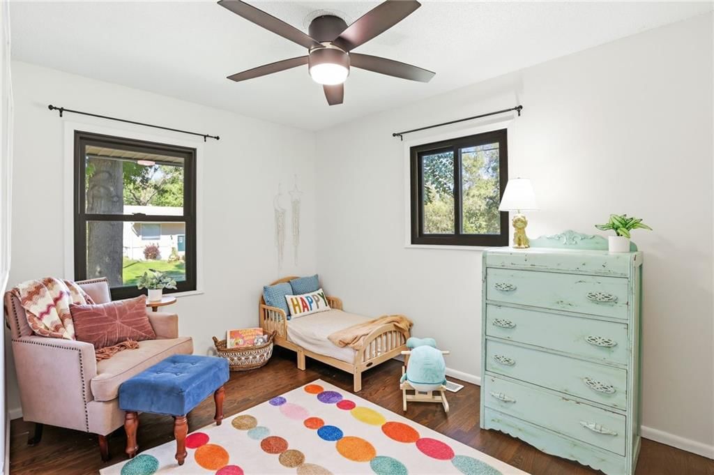 809 N POWAHATAN Drive — photo 16